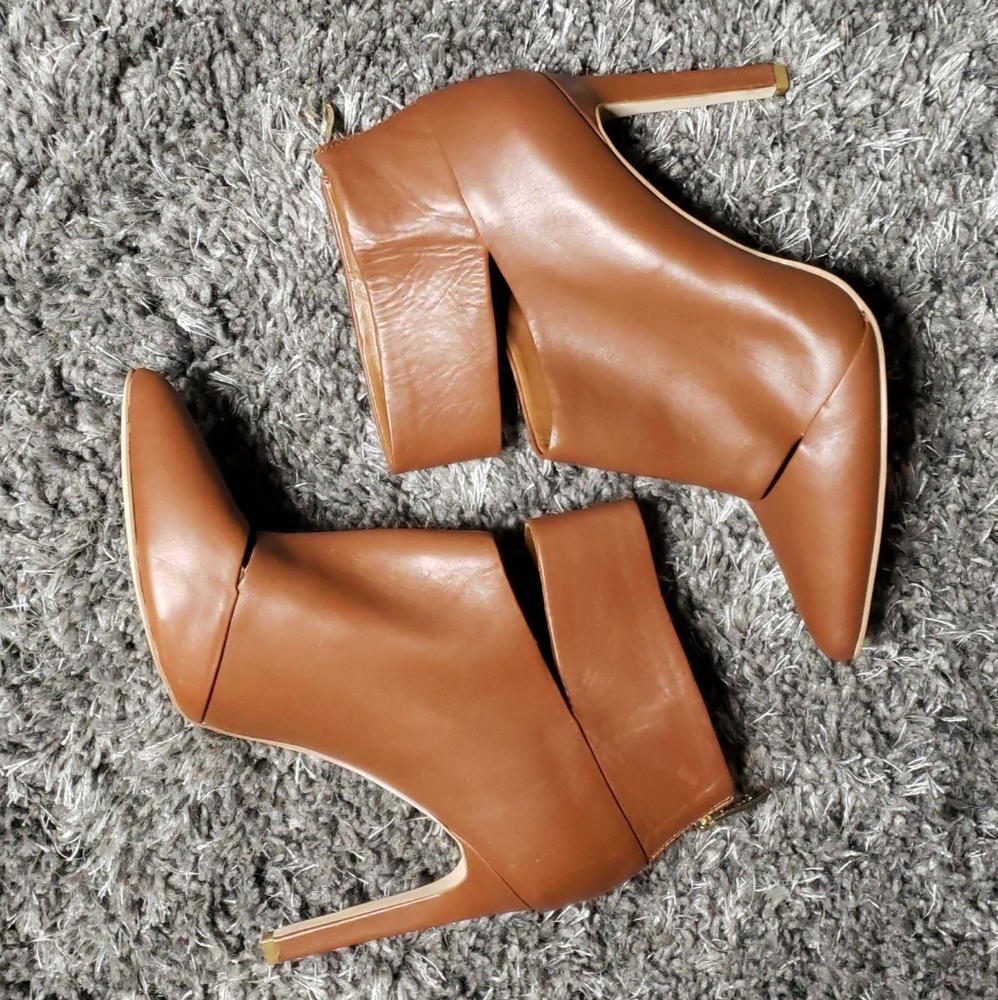 BCBGeneration Cut Out Pump Booties (New)